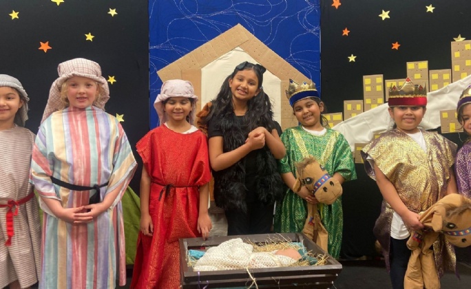 Latest News » Junior School Performs The Landlord’s Cat